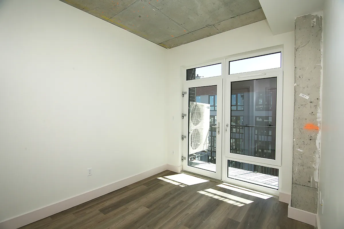 Building Photo - 20 Prescott Pl #2E