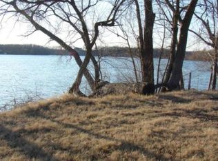 690 Road, Wyandotte, OK 74370