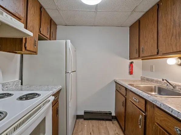 161 Hall Avenue, 161 Hall Ave APT 9, Washington, PA 15301