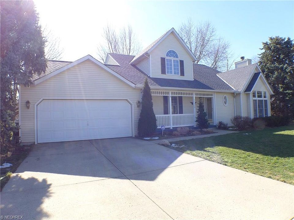 1st image of 33320 Chatham Dr