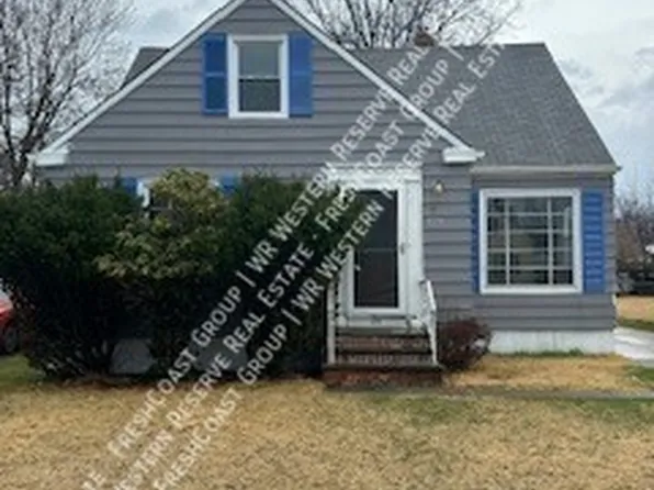423 E 274th St, Euclid, OH 44132