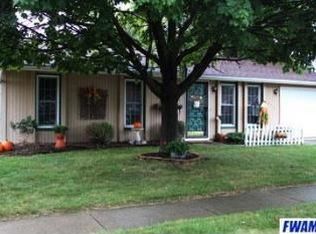8114 Newfield Dr, Fort Wayne, IN 46815