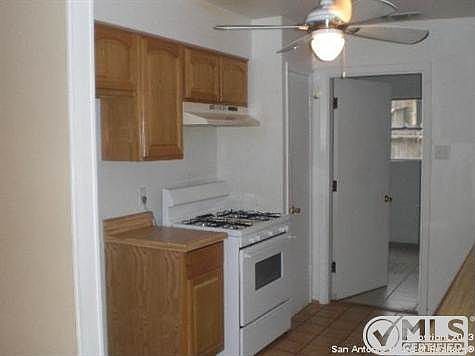 5th image of 411 Tammy Dr