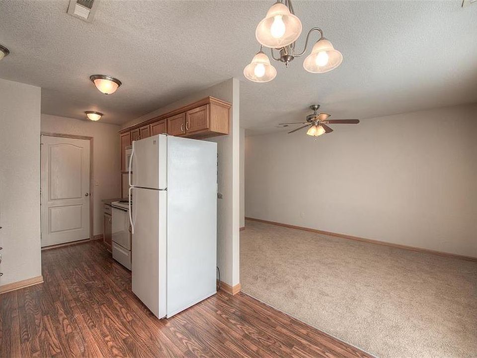 AD11 203 NE Adams Dairy Pkwy Blue Springs MO Zillow