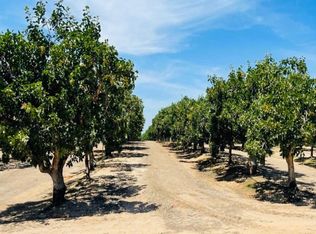 27 Avenue 20 1/2, Madera, CA 93638