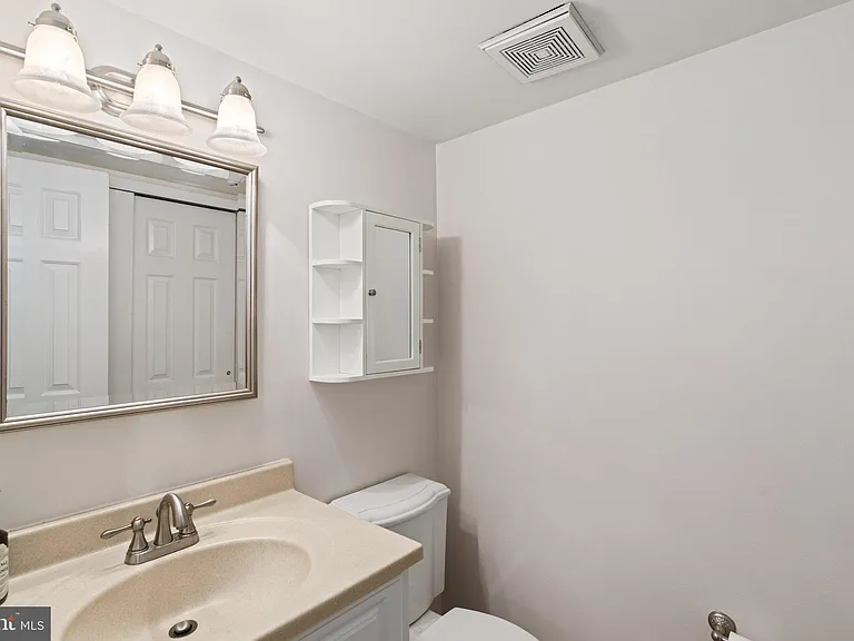 3491 Coventry Pl — Photo 17