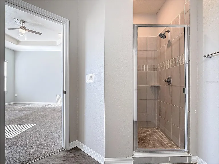 840 Sydney St — Photo 18