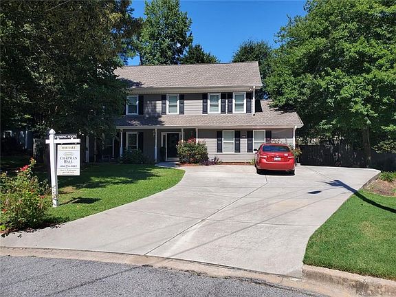 2nd image of 2055 Wolf Creek Ct