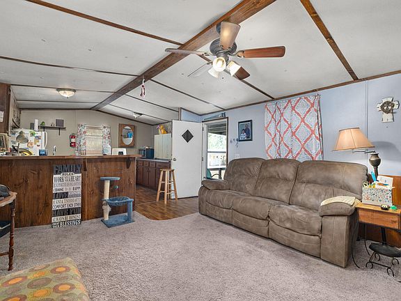 4th image of 123 County Road 2296
