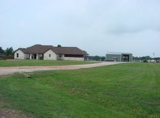 3338 Old Yoakum Rd, Cuero, TX 77954