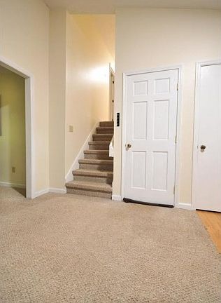2nd image of 5090 Ravenwood Dr