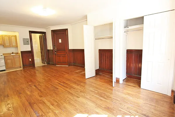 Rented by JK Dansar Corp | media 14