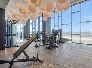 3220 William Coltson Ave #1013, Oakville, ON L6H 7X9