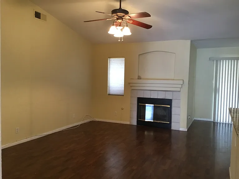 38922 Emerson Dr — Photo 19