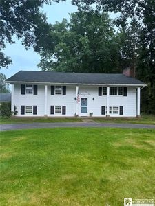 44 Valley View Dr, Frewsburg, NY, 14738