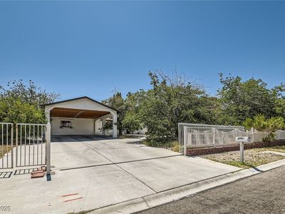 7898 Wishing Well Rd, Las Vegas, NV, 89123