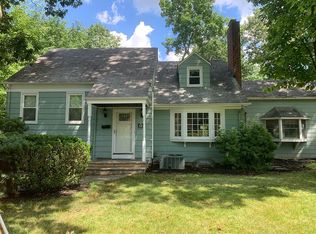 88 Beechwood Dr, Wayne, NJ 07470