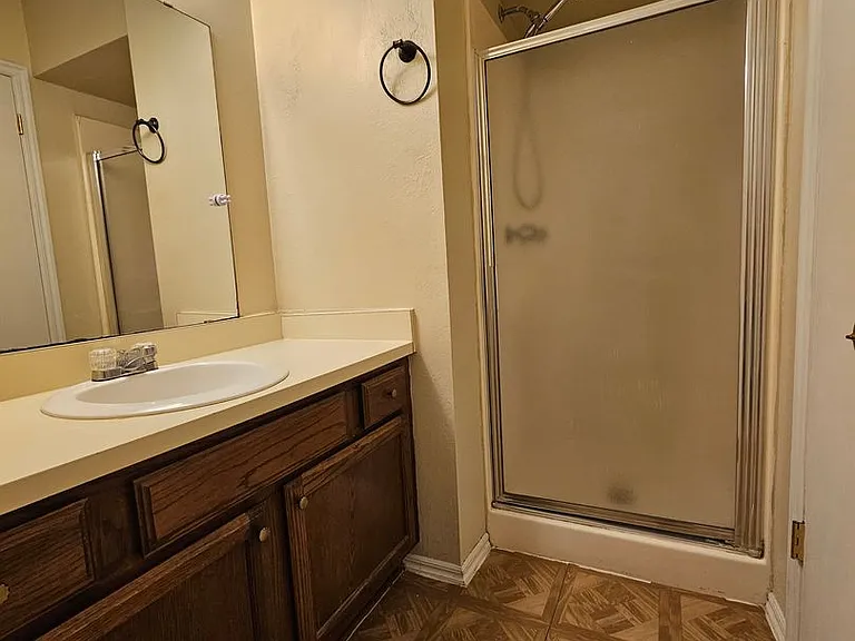 1208 Clearwater Dr — Photo 13