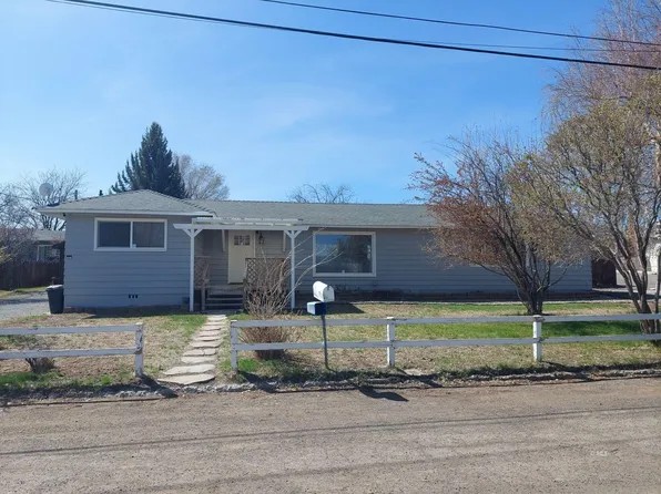 713 W 2nd St, Alturas, CA 96101