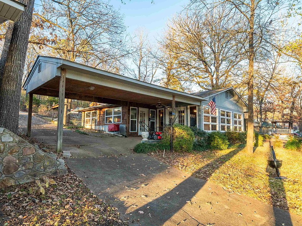 1st image of 343 Arrowhead Dr