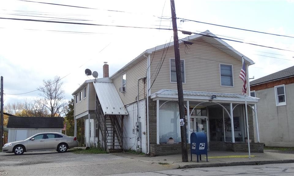 1st image of 3046 E Water St