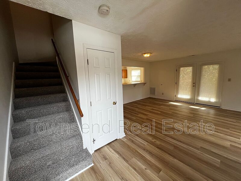 1st image of 1016-2 Ancestry Dr