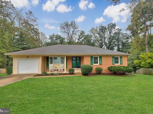 12220 Redwood Ct, Woodbridge, VA
