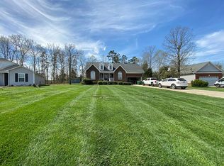 1927 Redwood Dr, Oakboro, NC 28129
