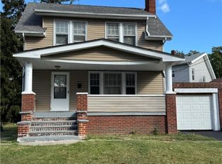 2121 Alton Rd, East Cleveland, OH 44112