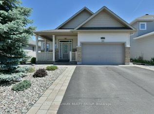 90 Carter Cres, Arnprior, ON K7S 0C4