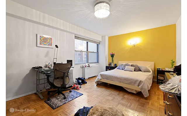 Sold by Douglas Elliman | media 13