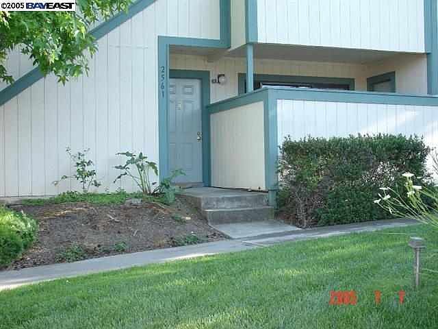 1st image of 2561 Copa Del Oro Dr Unit 5