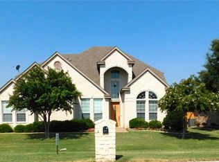 2048 Carlisle Dr, Crowley, TX 76036