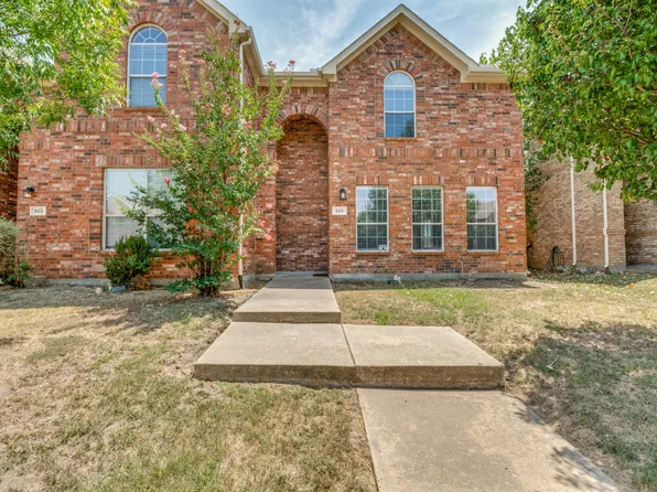925 Jamie Dr, Grand Prairie, TX 75052