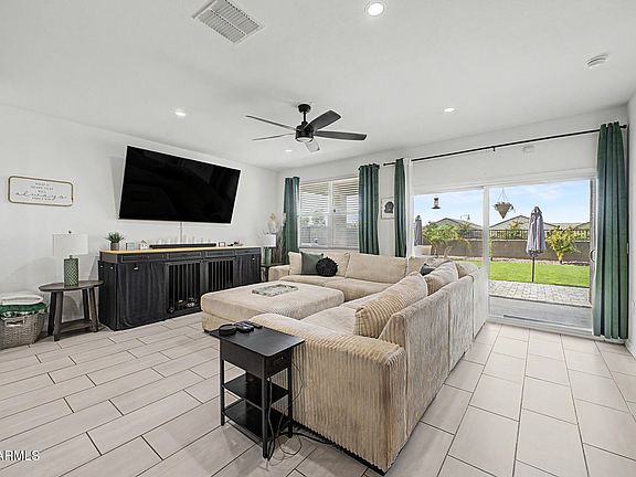 4th image of 10334 S DESERT VIEW Drive