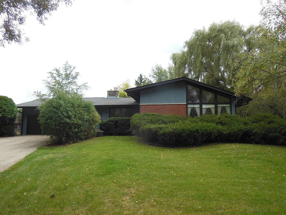 1st image of 16015 W Top O Hill Dr