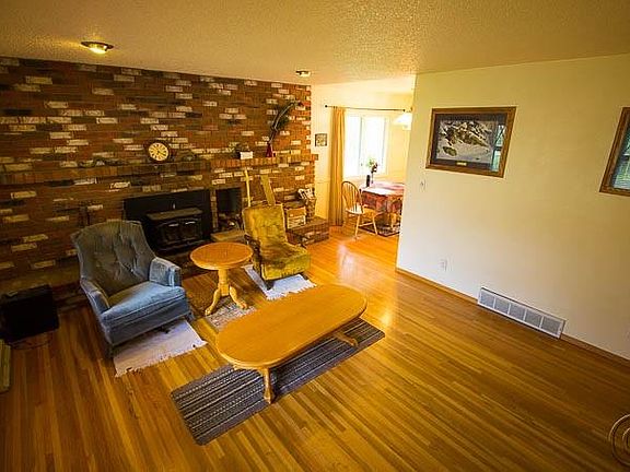 4th image of 10150 Valley Grove Dr