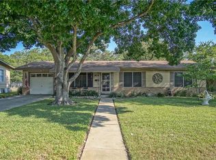 818 Perryman St, New Braunfels, TX 78130