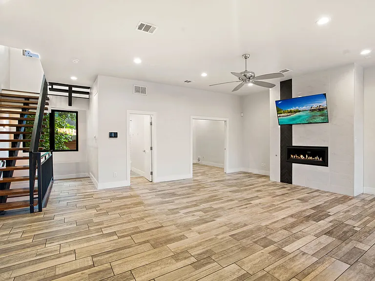 410 Melba St #2 — Photo 2