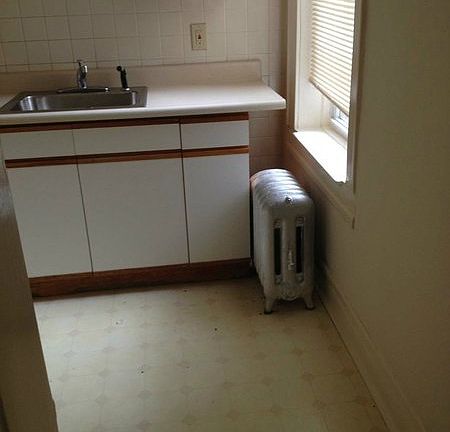 2nd image of 84 Harrison Ave APT 4