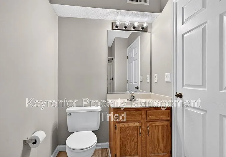 3701-7D Cotswold Ter — Photo 23