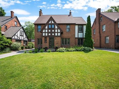 3637 Sutherland Rd, Shaker Heights, OH, 44122