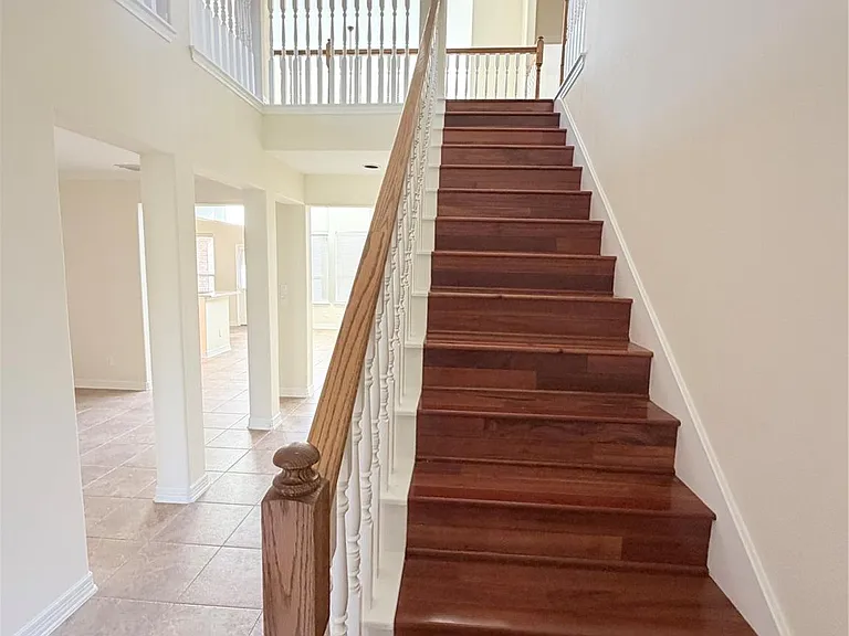 28015 Silverstream Ct — Photo 20