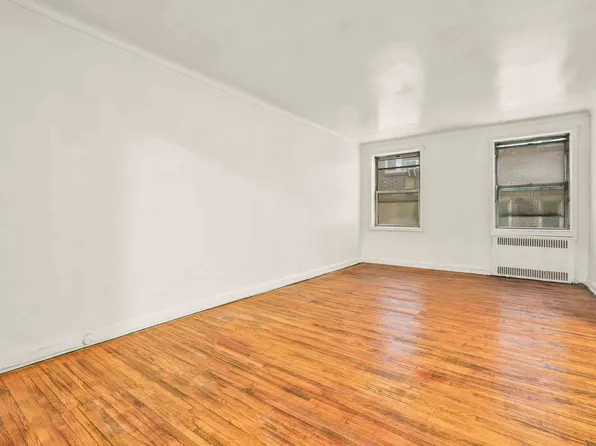 106-15 Queens Boulevard image 18 of 22