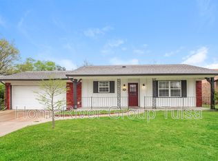 10917 E 28th Pl, Tulsa, OK 74129