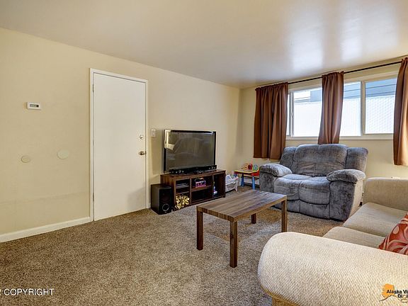 4th image of 2810 W 29th Ave
