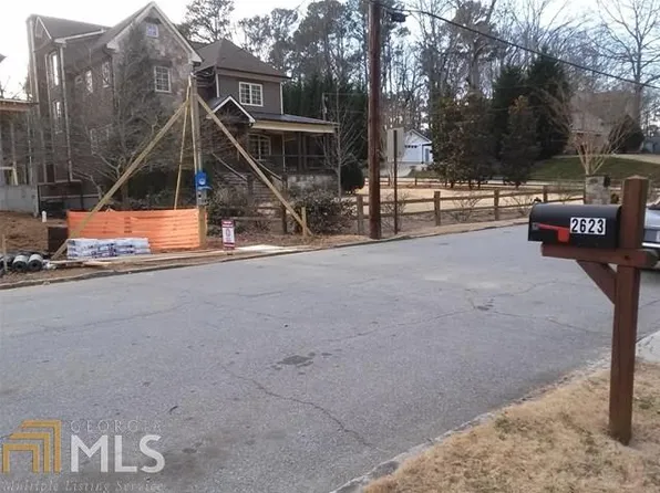 2623 Winding Ln, Atlanta, GA 30319