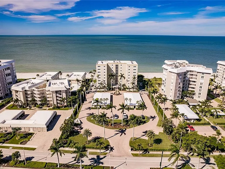 2885 Gulf Shore Blvd N #302 — Photo 32