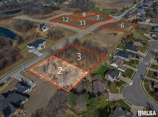 5200 Foxhall Ln, Springfield, IL 62711