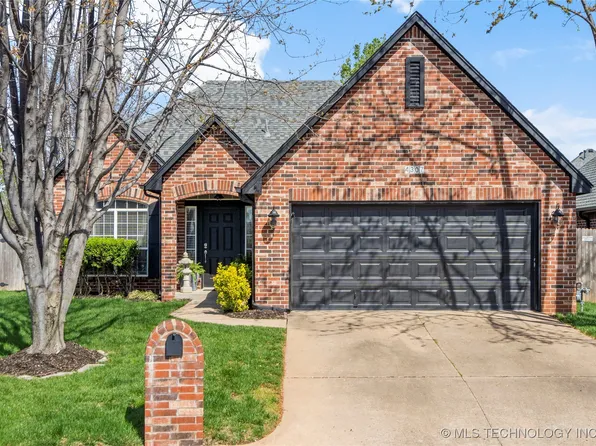 4307 S Willow Ave, Broken Arrow, OK 74011
